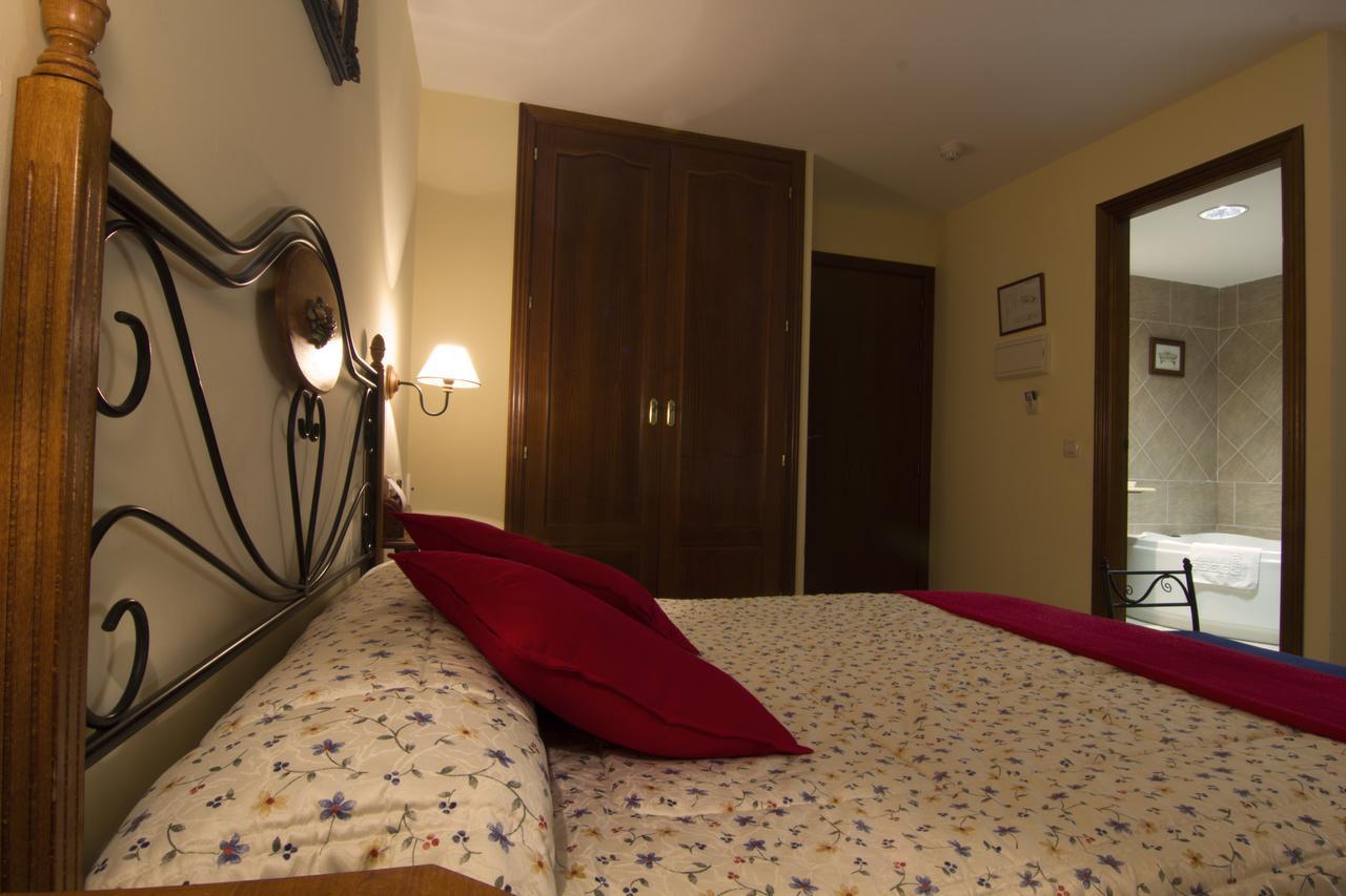 Hotel Mayno Пастрана Экстерьер фото