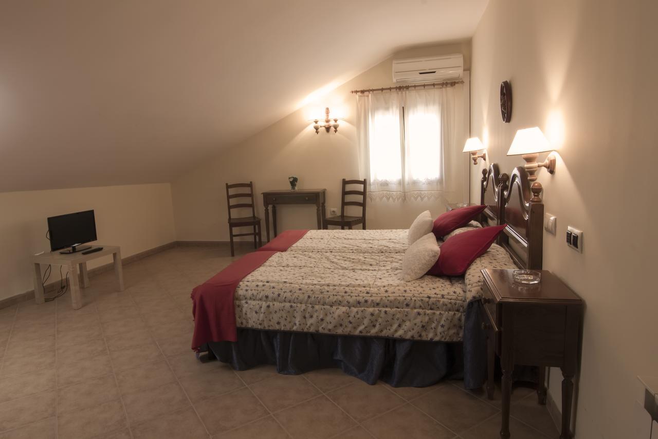 Hotel Mayno Пастрана Экстерьер фото
