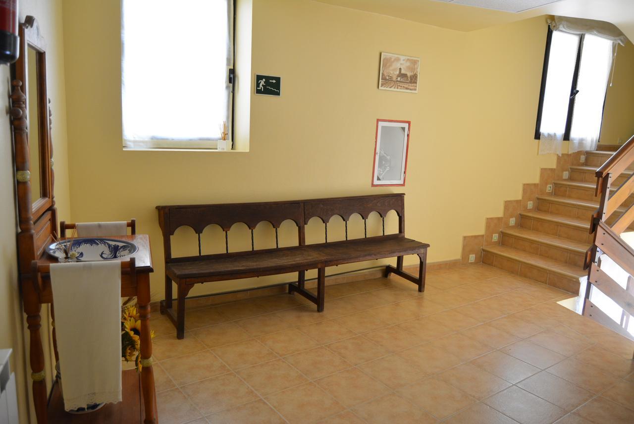 Hotel Mayno Пастрана Экстерьер фото